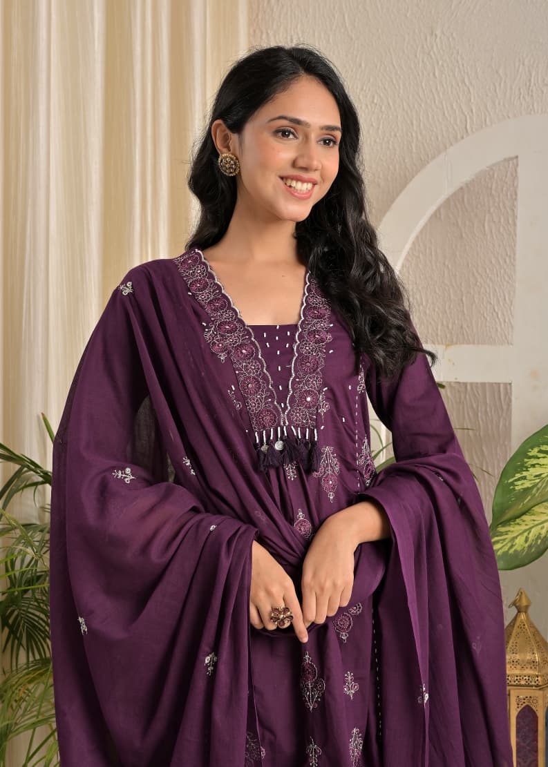 WhatsApp Image 2025-11-17 at 08.18.25