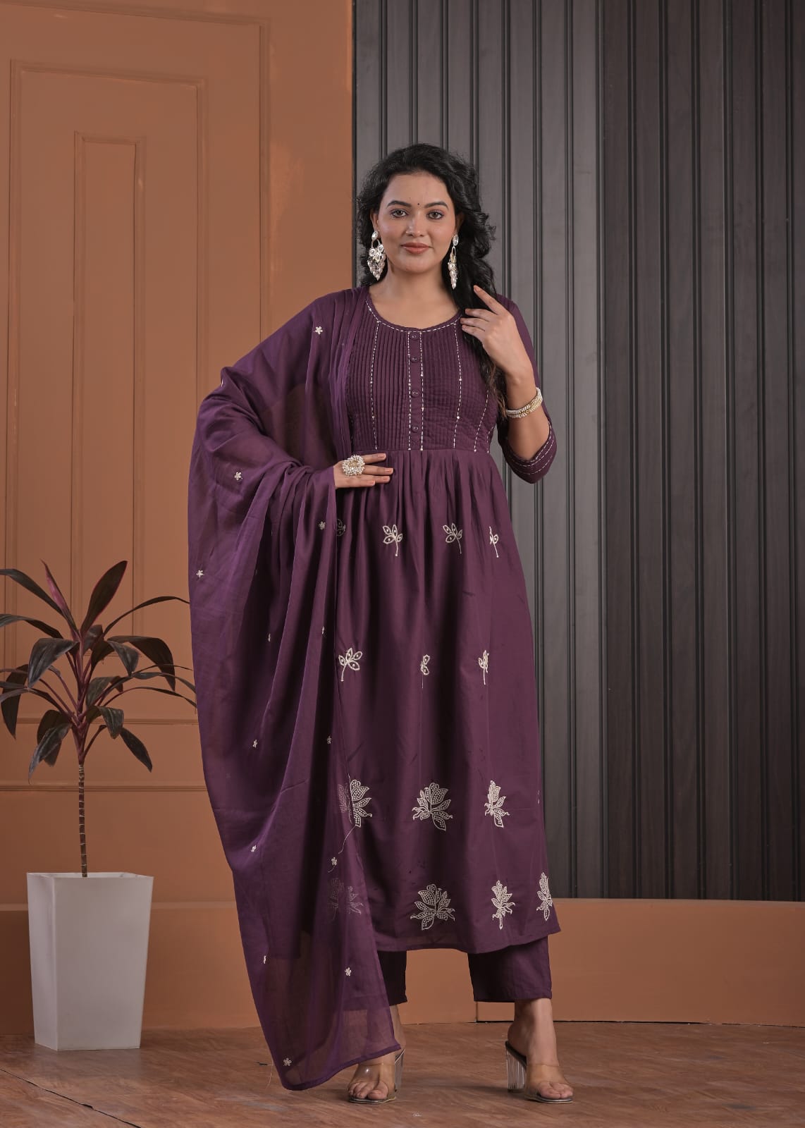 WhatsApp Image 2025-12-10 at 08.40.27