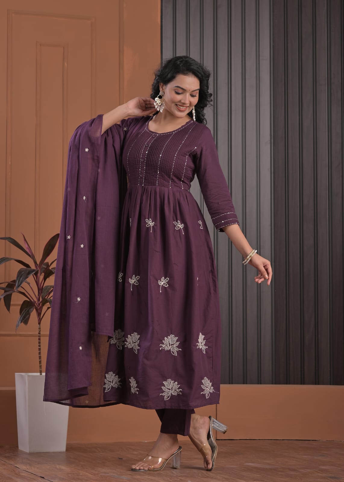 WhatsApp Image 2025-12-10 at 08.40.28